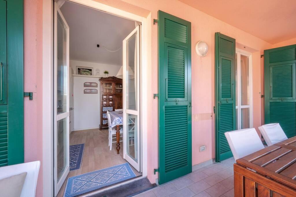 Seaview Cavi B. 100Mt Dal Mare Lejlighed Lavagna Eksteriør billede